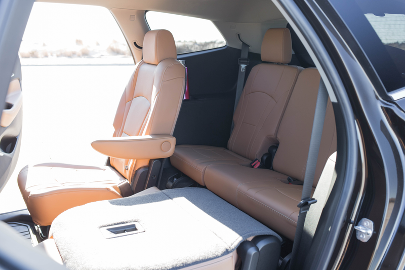 Illustration for article titled The 2019 Buick Enclave Is Quietly Excellent